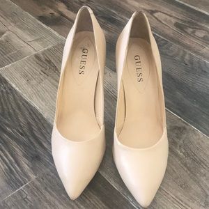 Guess Nude Pumps Sz 8